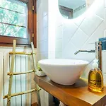 Quarto em Acomodações Particulares La Corte Dei Tre Nidi *