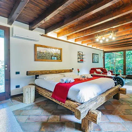 Habitación en casa particular La Corte Dei Tre Nidi