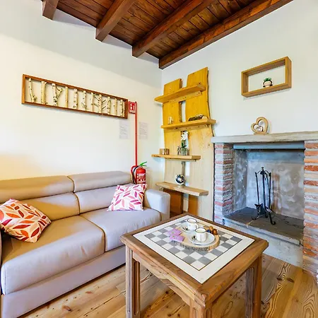 La Corte Dei Tre Nidi Habitación en casa particular *