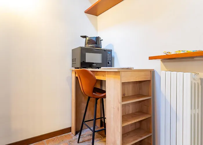 La Corte Dei Tre Nidi Проживание в семье Albavilla