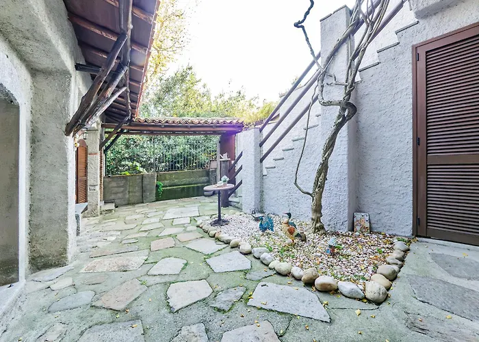 La Corte Dei Tre Nidi Albavilla