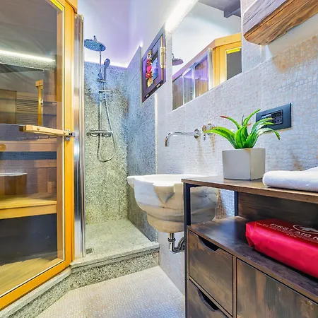 La Corte Dei Tre Nidi * Albavilla