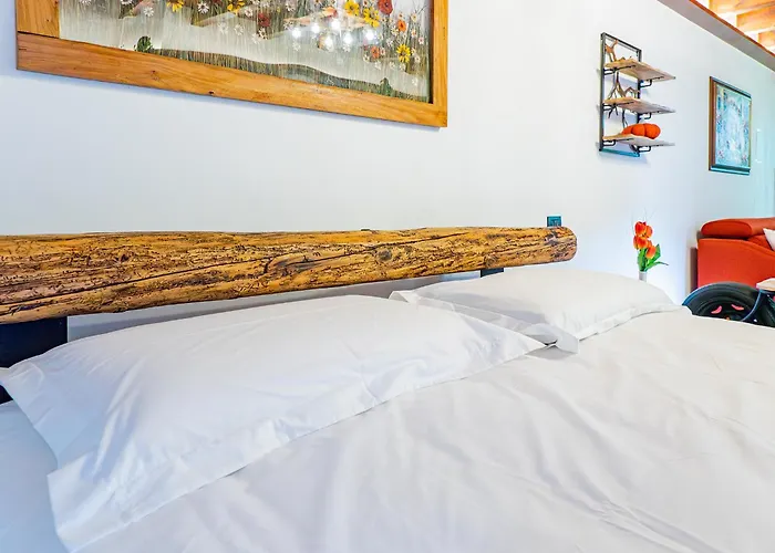 Проживание в семье La Corte Dei Tre Nidi Albavilla