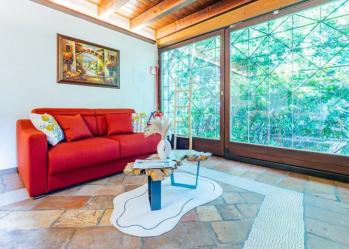 La Corte Dei Tre Nidi Проживание в семье *