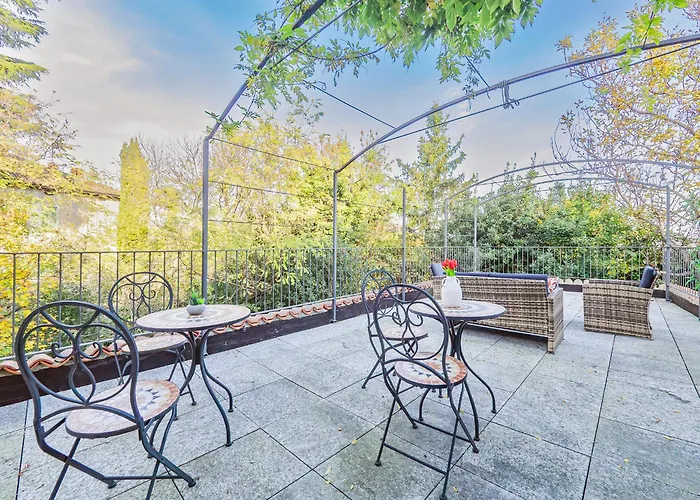 Проживание в семье La Corte Dei Tre Nidi