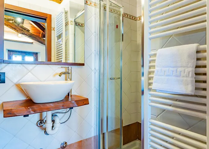 La Corte Dei Tre Nidi Проживание в семье *